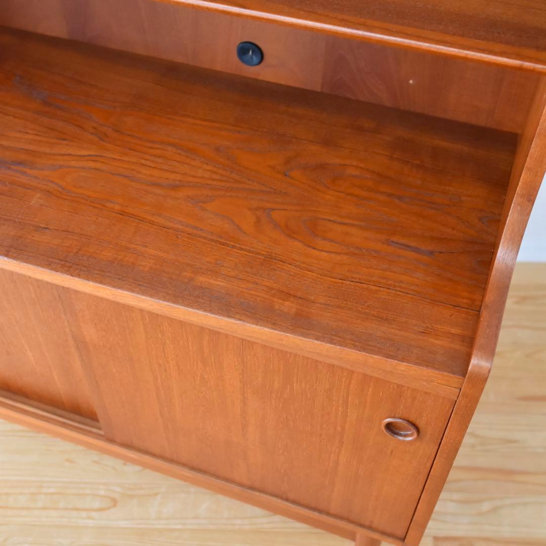 DENMARK チーク Johannes Sorth ブックシェルフ