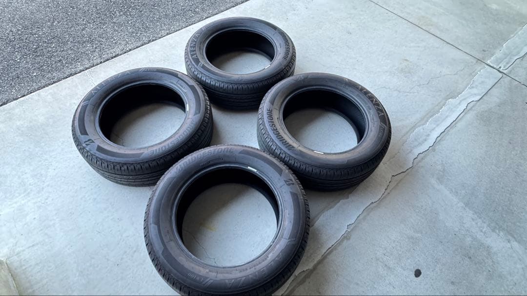 ALENZA LX100 225/60R17 99H ほぼ新品