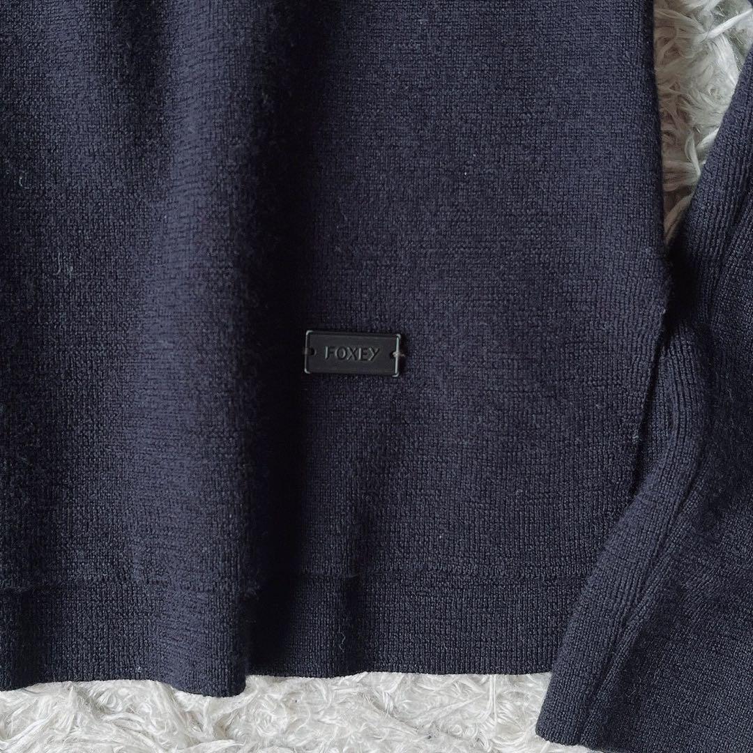 【美品】フォクシー ニット セーター 薄手ウール100％ 紺ネイビー