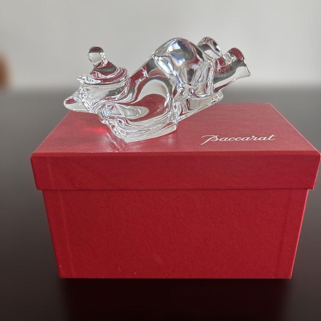 Baccarat ソリに乗ったベア　置物　フィギュリン