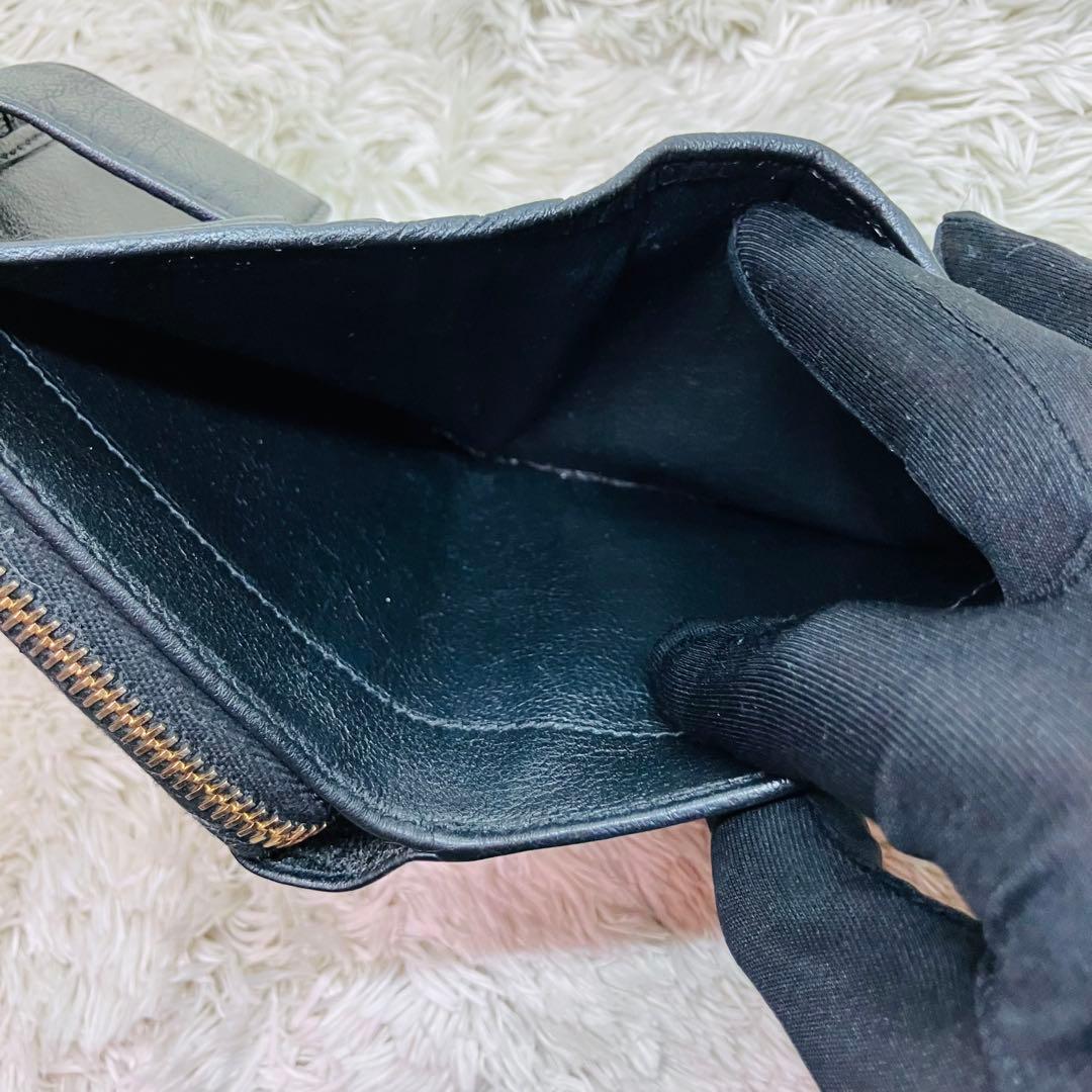 破格で出品中〜 サンローラン 二つ折り財布 カサンドラ エンボス