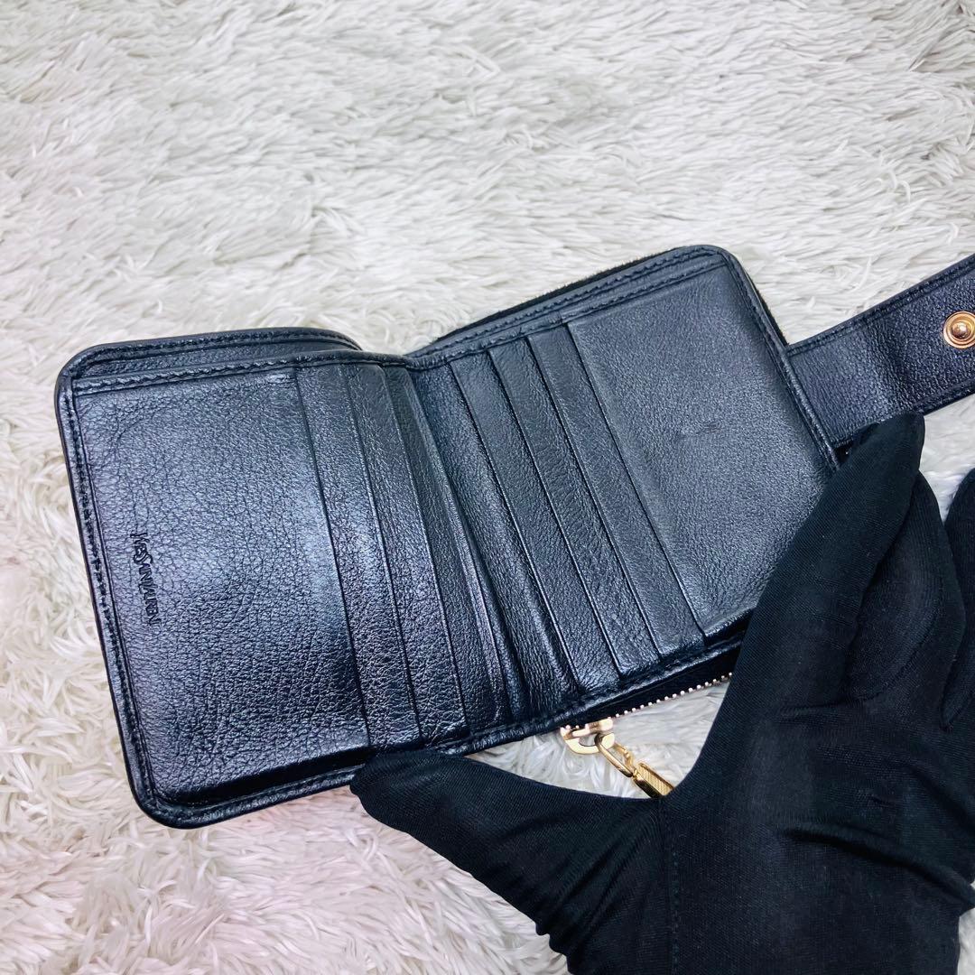 破格で出品中〜 サンローラン 二つ折り財布 カサンドラ エンボス