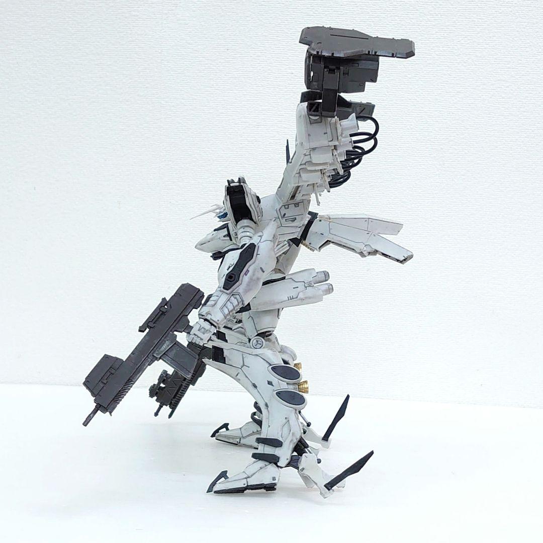 コトブキヤ アーマードコア　ラインアークホワイトグリント　プラモデル 完成