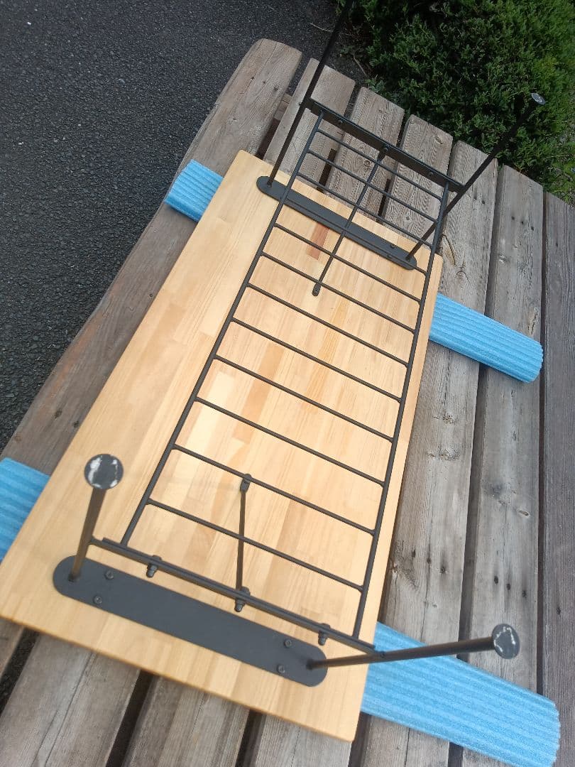 パイン集成材蜜蝋ワックス塗装木製アイアンテーブル