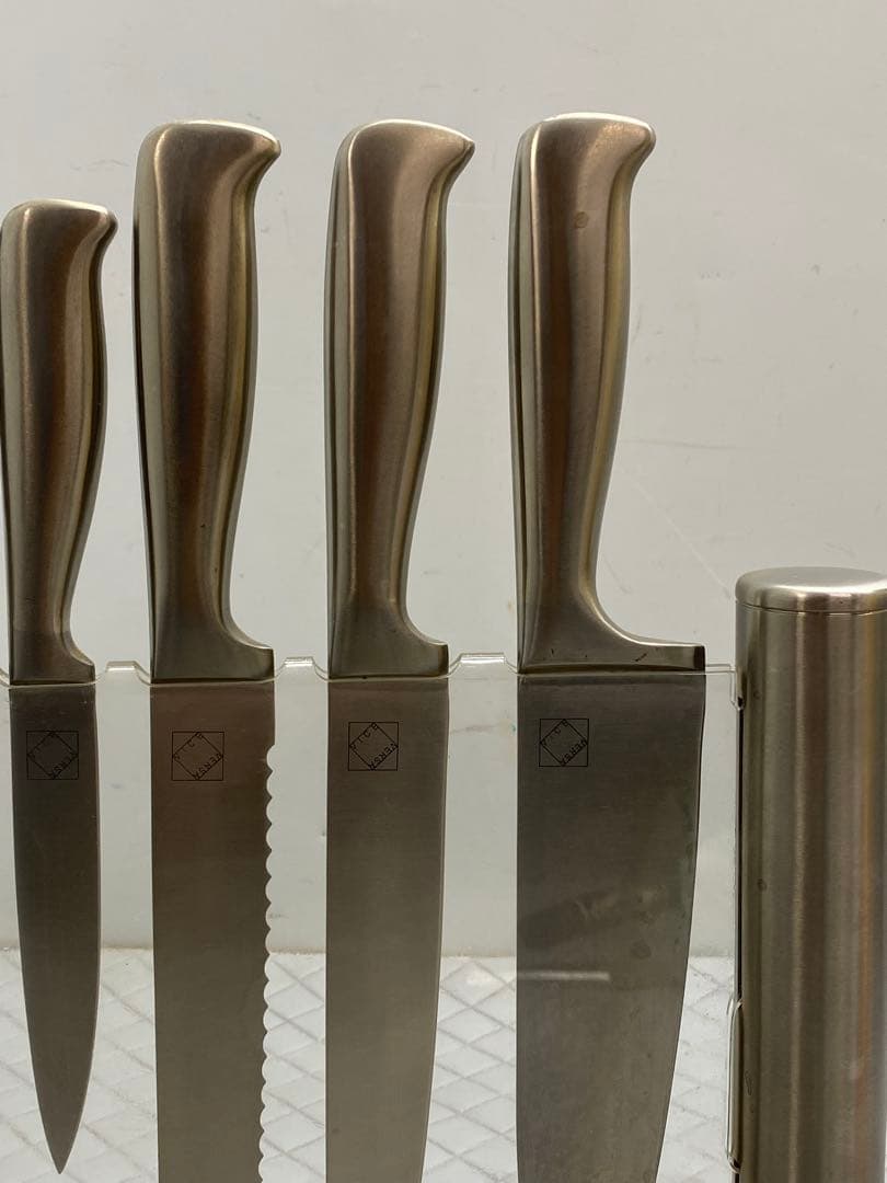 VICE VERSA（ヴァイスヴァーサ） 素材: ステンレススチール