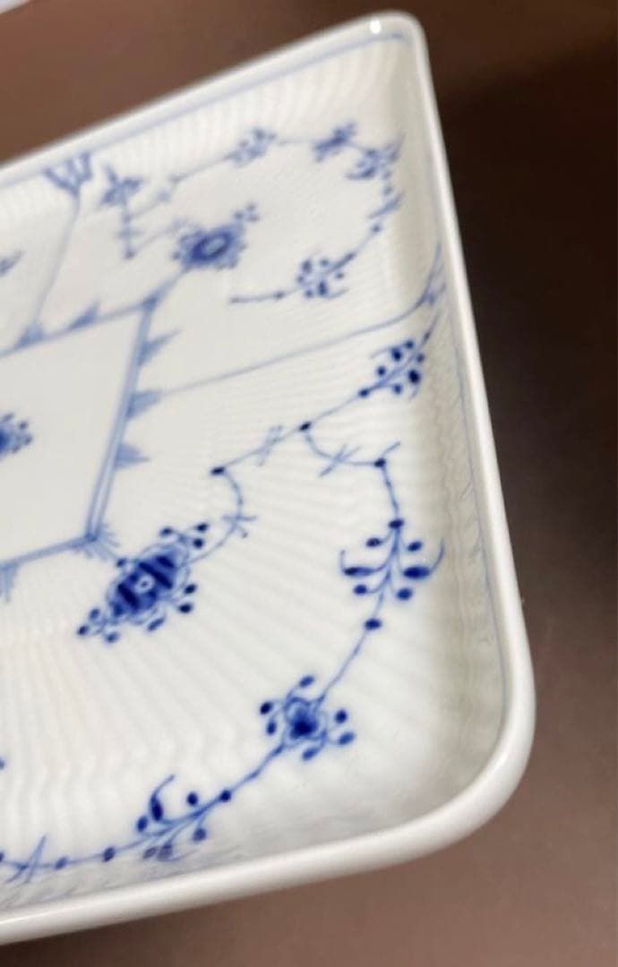 い*ま様 ロイヤルコペンハーゲンブルーフルーテッドプレインスクエアディッシュ20