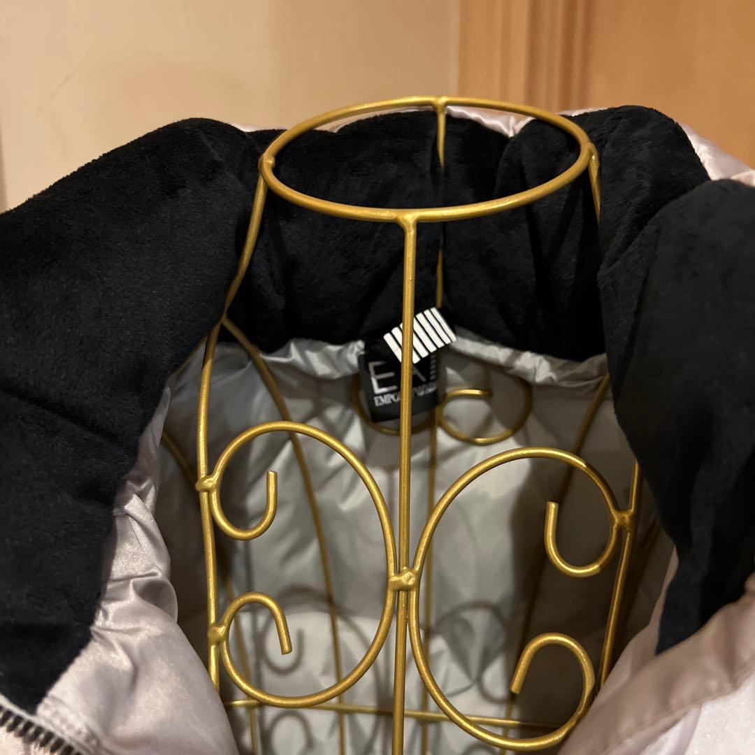 【極美品】EMPORIO ARMANI EA7（アルマーニ）ダウンジャケットXS