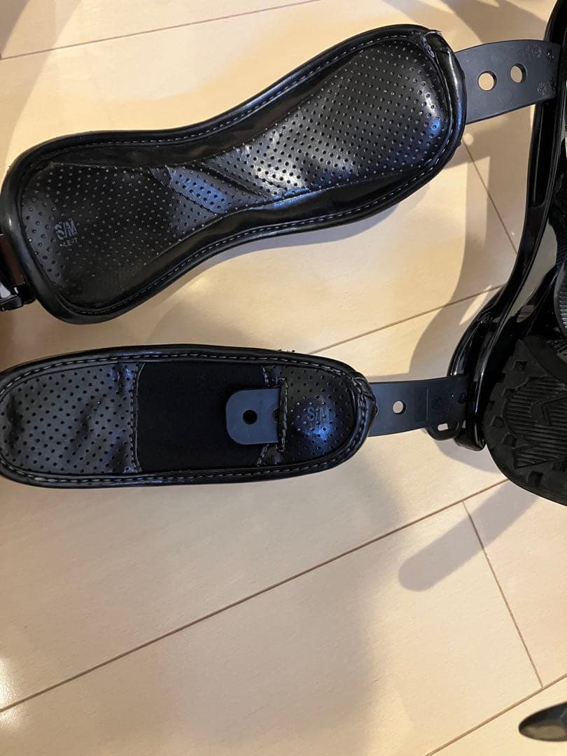 Burton スノーボード ビンディング 3D プレート付き　バートン　黒