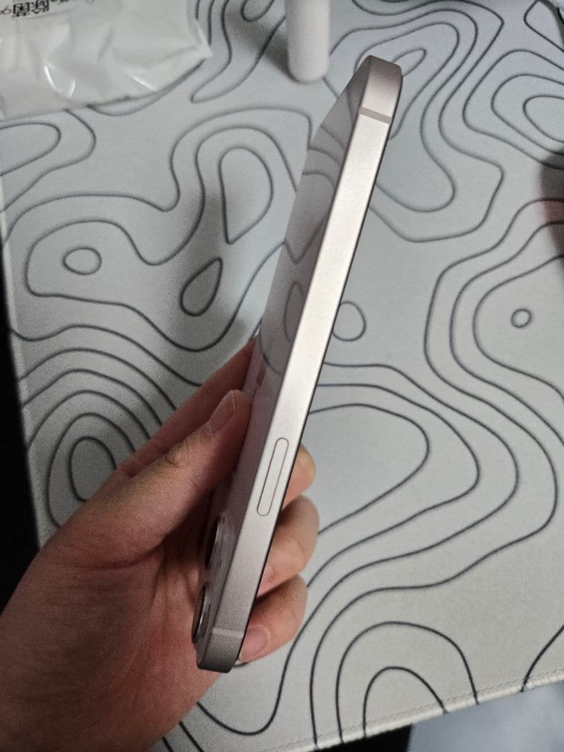 iPhone 13 本体 箱あり