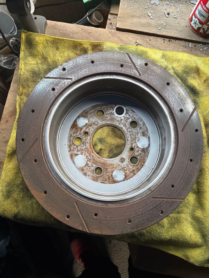 18クラウン　ブレーキローター