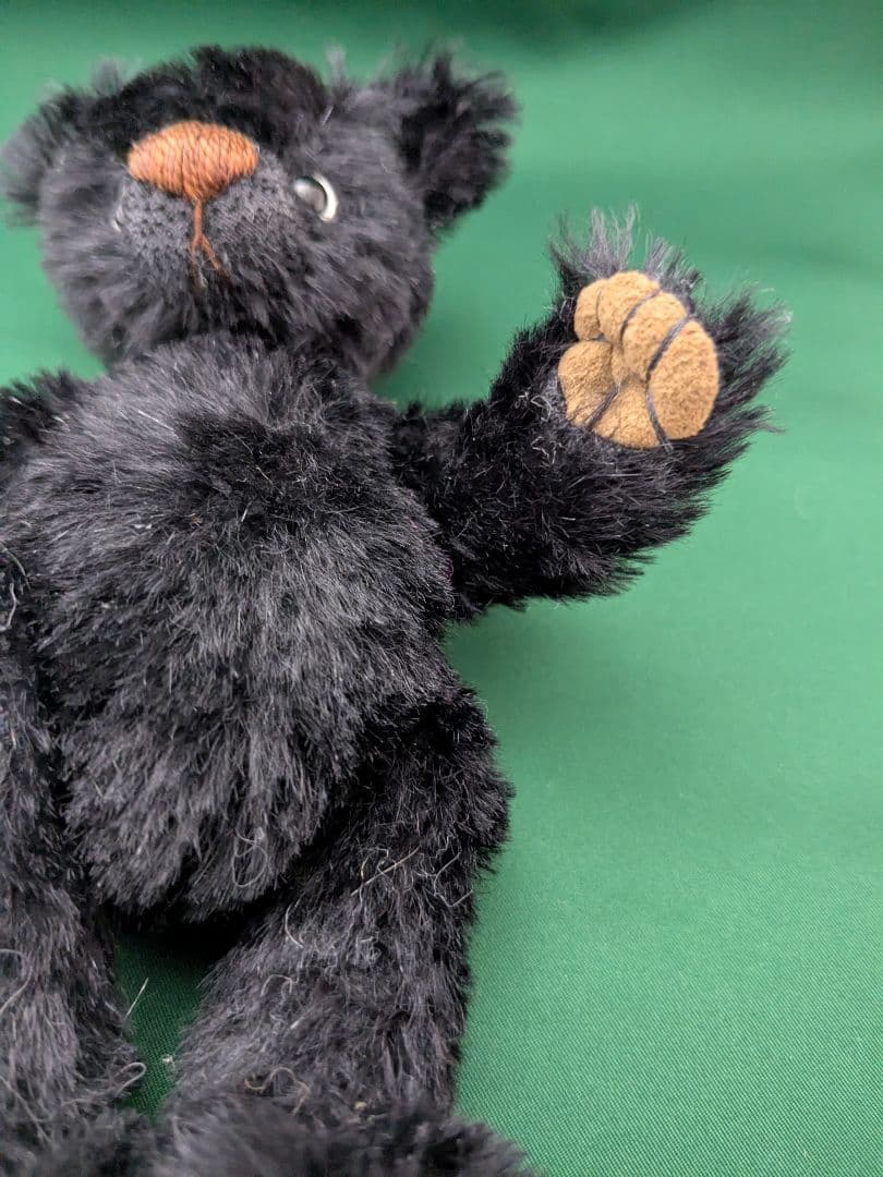 Pocket Bear 黒いぬいぐるみ