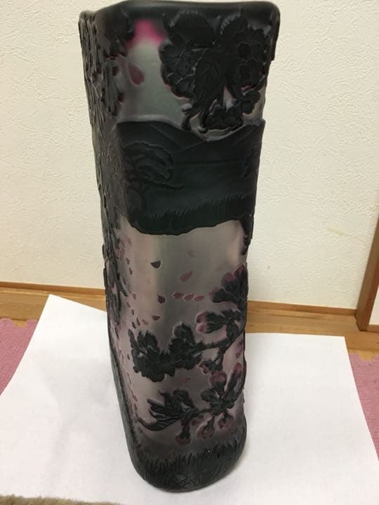 作家作品 ガラス花瓶 桜 お値下げしました。オークションしています‼️‼️