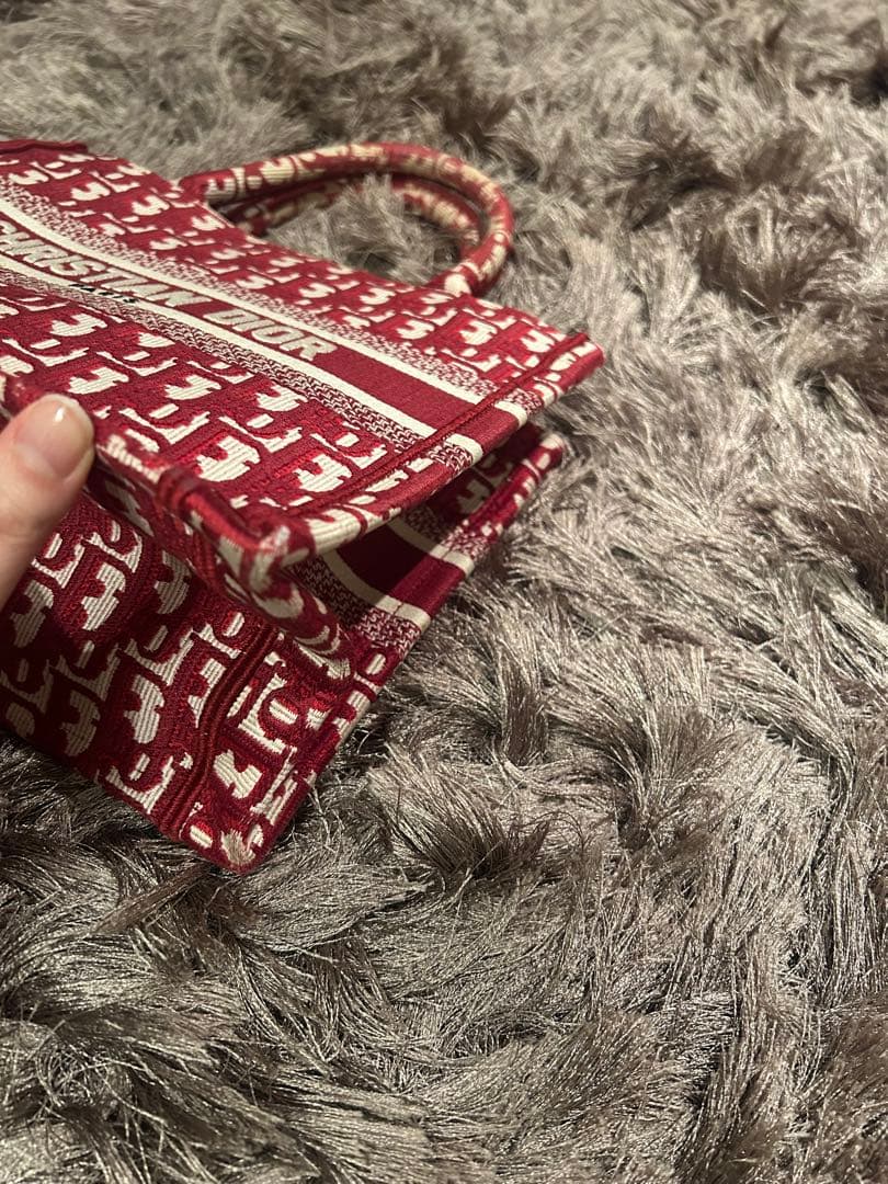 ディオールブックトート　スモールレッド