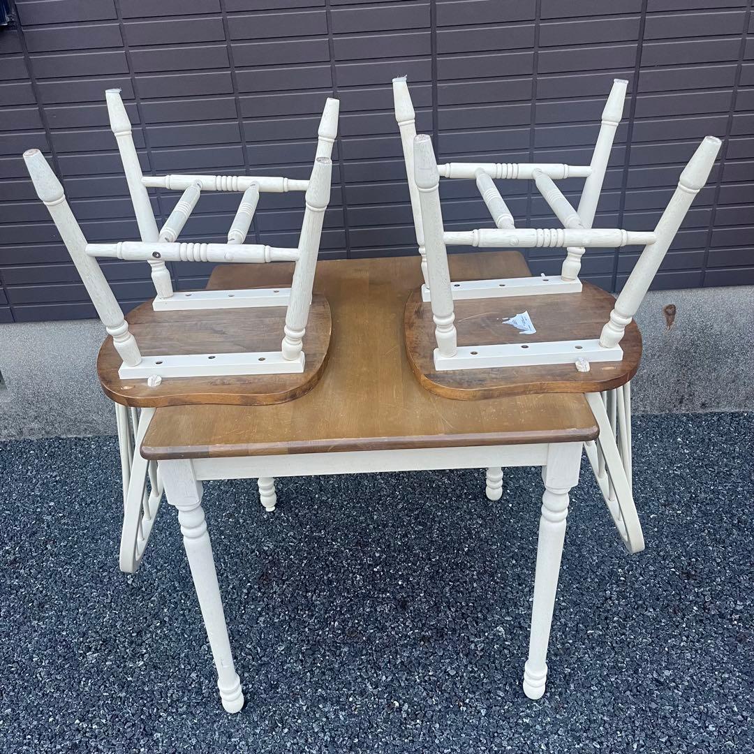 不二貿易　木製ダイニングチェア　2脚　アンティーク　カントリー　ウィンザーチェア