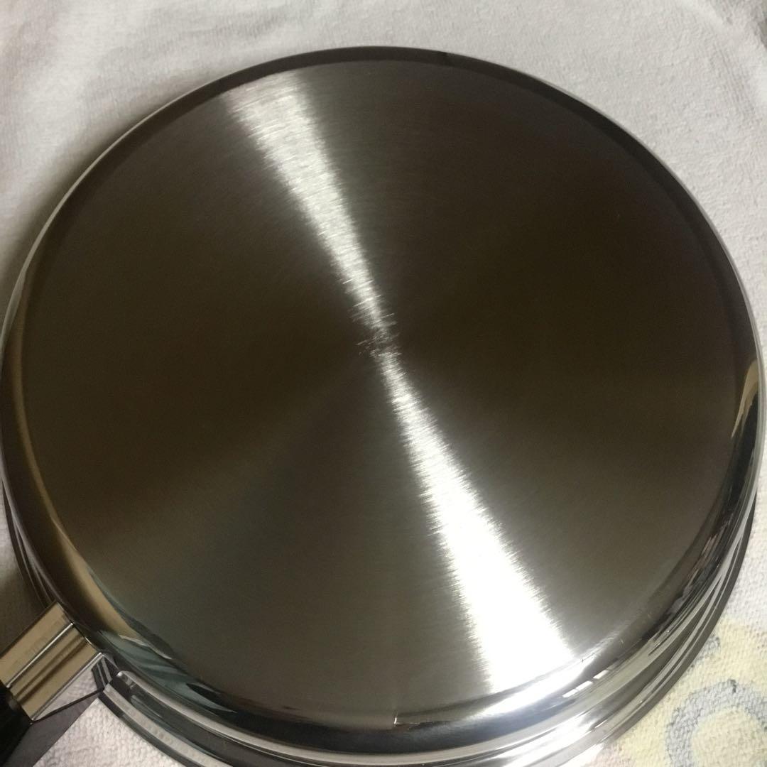 アムウェイクイーン　　大フライパン　　極美品　　　。