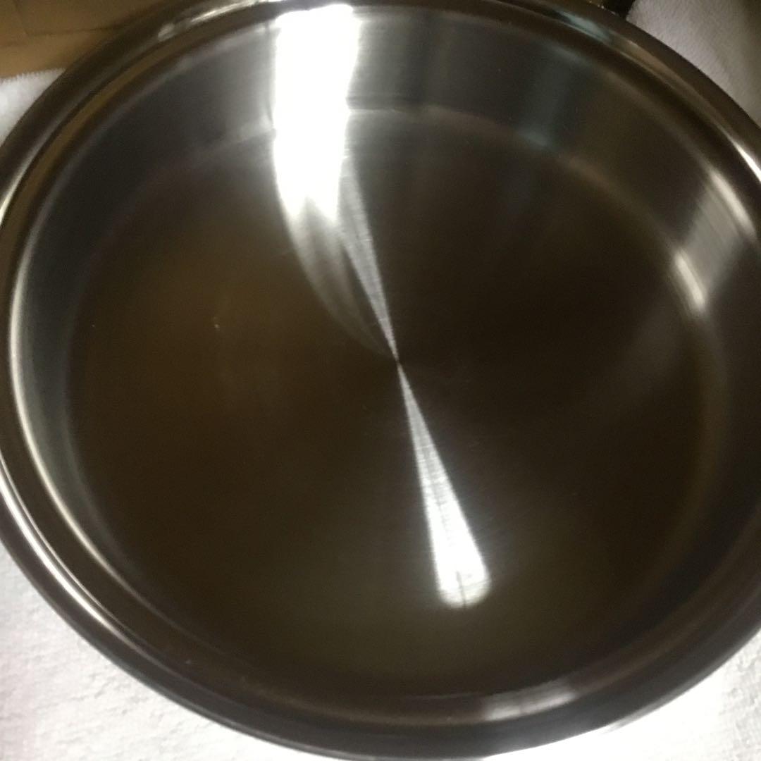 アムウェイクイーン　　大フライパン　　極美品　　　。