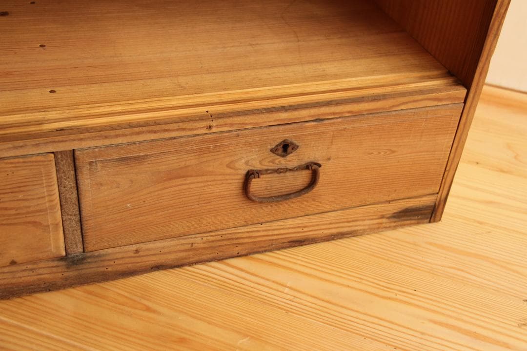 【ひょっとこ】棚　本棚　収納棚