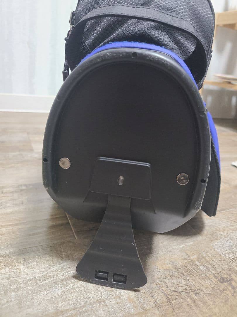 新品 ROSASEN ゴルフ キャディバッグ スタンド式 7型 4分割