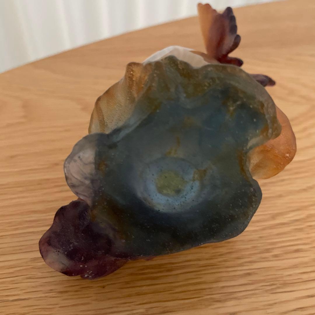 Doum ドーム　クリスタル　ガラス　蝶の装飾付き置時計 卵型