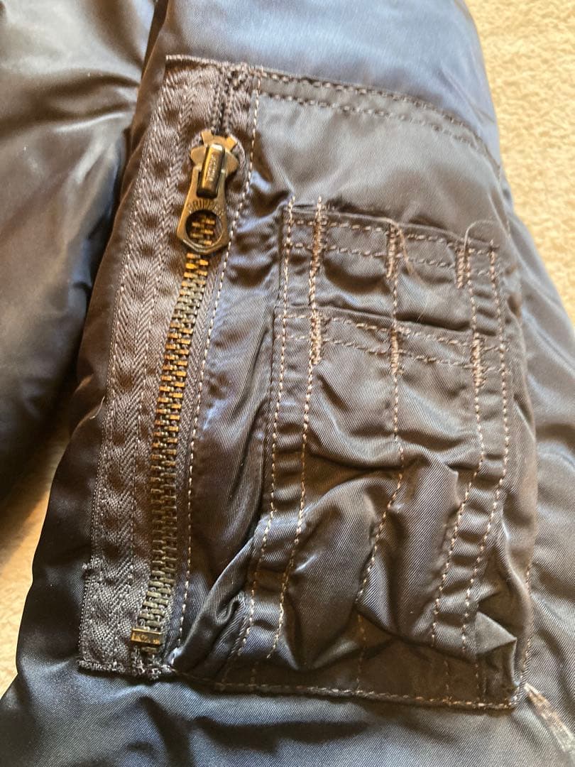 USA製 ALPHA フライトジャケット 68年モデル復刻 MA-1 Mサイズ