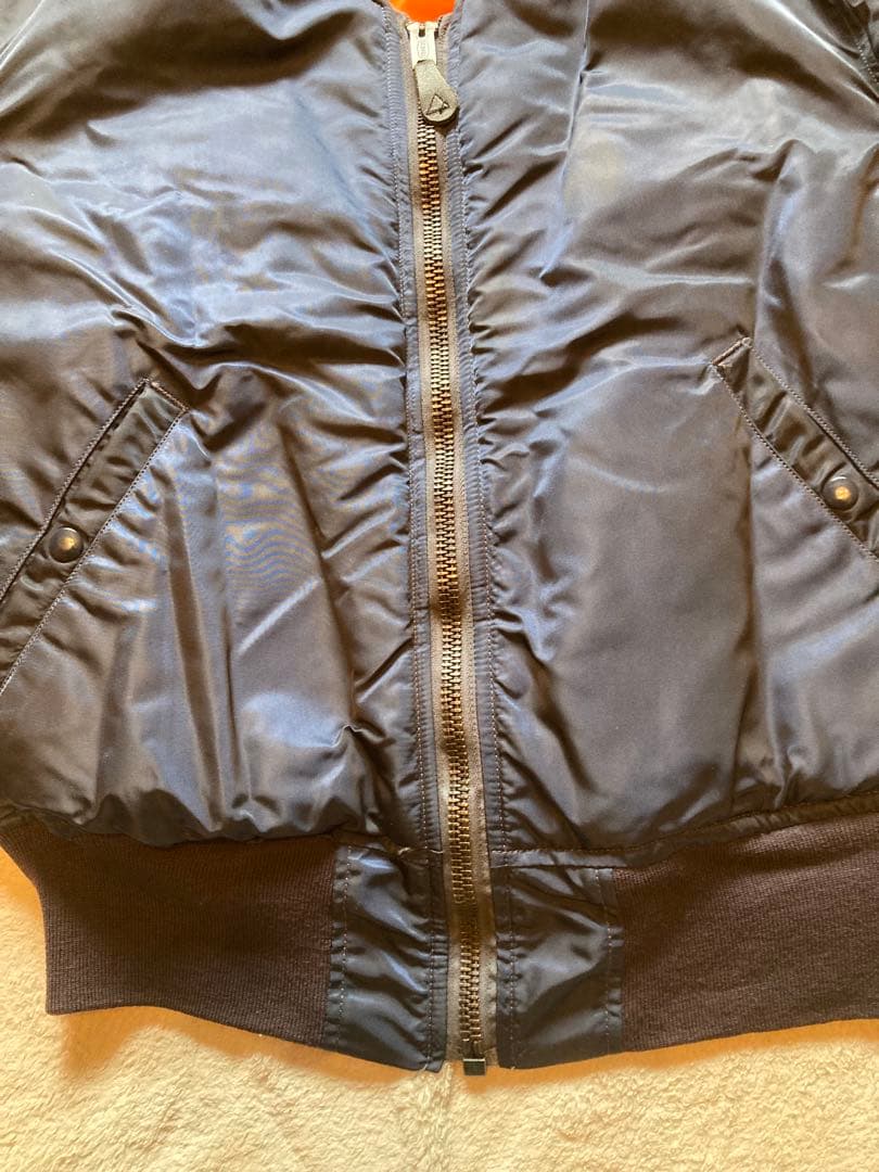 USA製 ALPHA フライトジャケット 68年モデル復刻 MA-1 Mサイズ