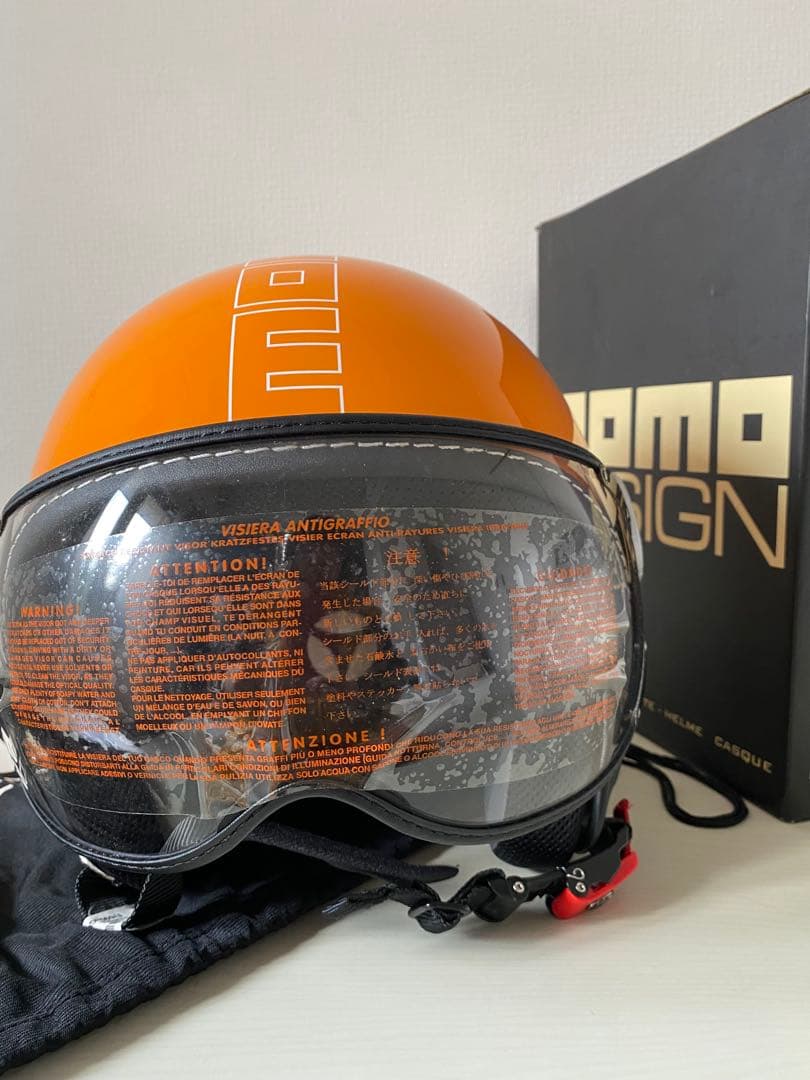 【美品】MOMO DESIGN FIGTER モモ デザインファイター　サイズL