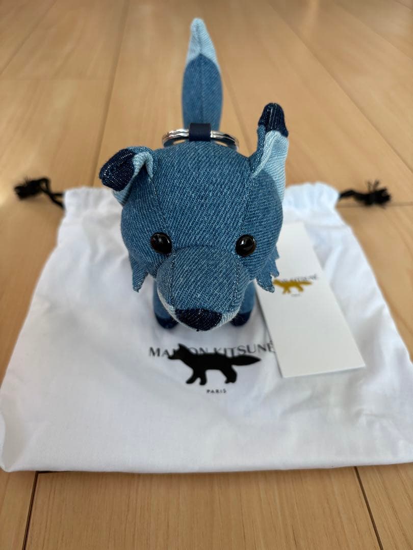 メゾンキツネ　キーホルダー　バッグチャーム