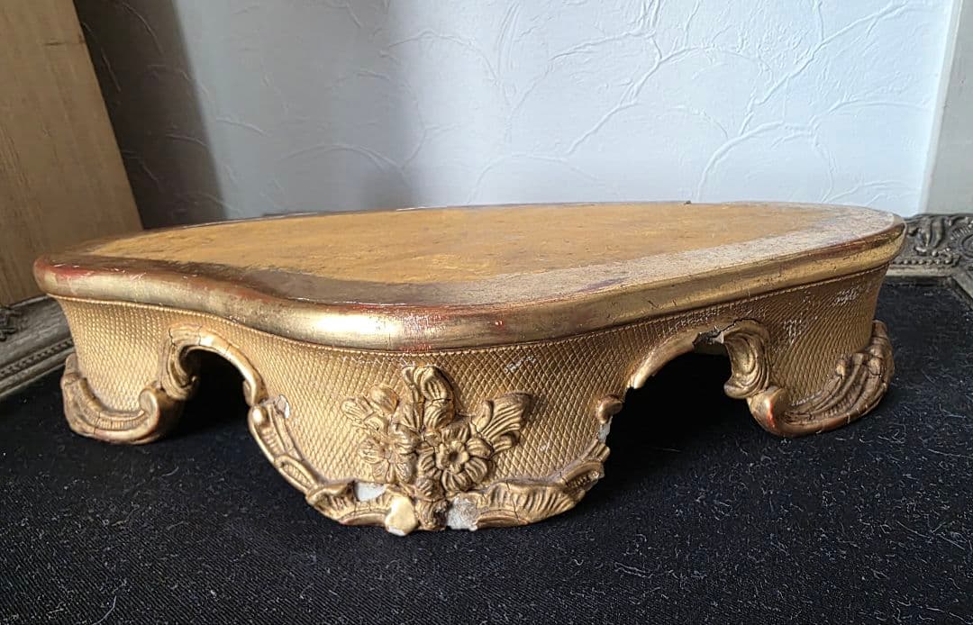 アンティーク　ポワドレ台座