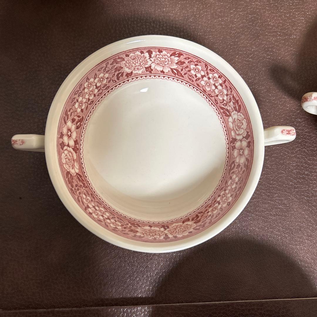 3セット　ビレロイ&ボッホ　スープカップ　ソーサー付　花　赤　Rusticana