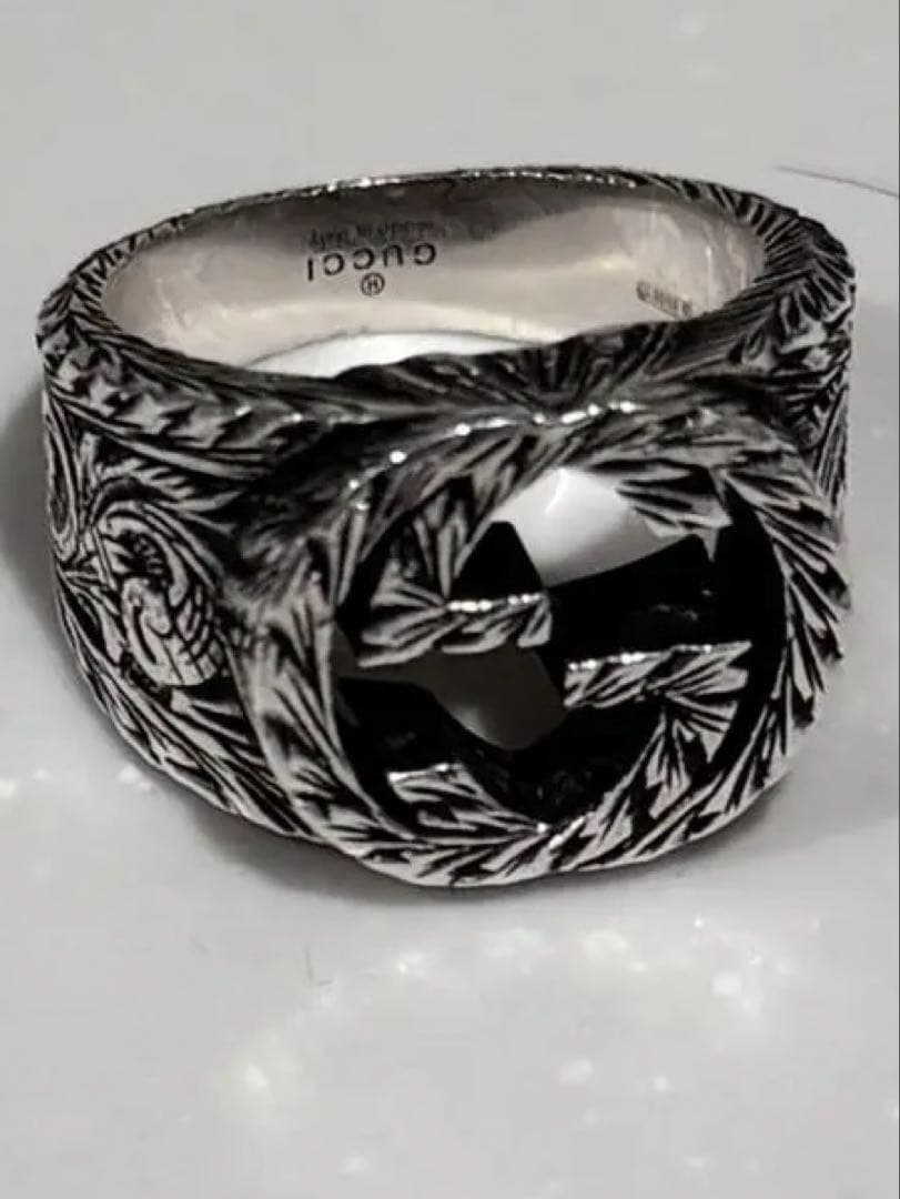 【美品・早い者勝ち】GUCCIリング ロゴ