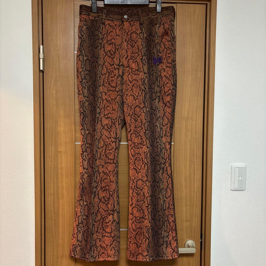 美品ニードルズパイソン柄パンツ