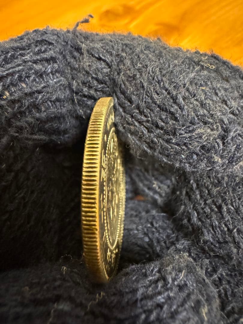 ★本物保証 新一円銀貨　小型　明治30年凖特年　1円 一圓