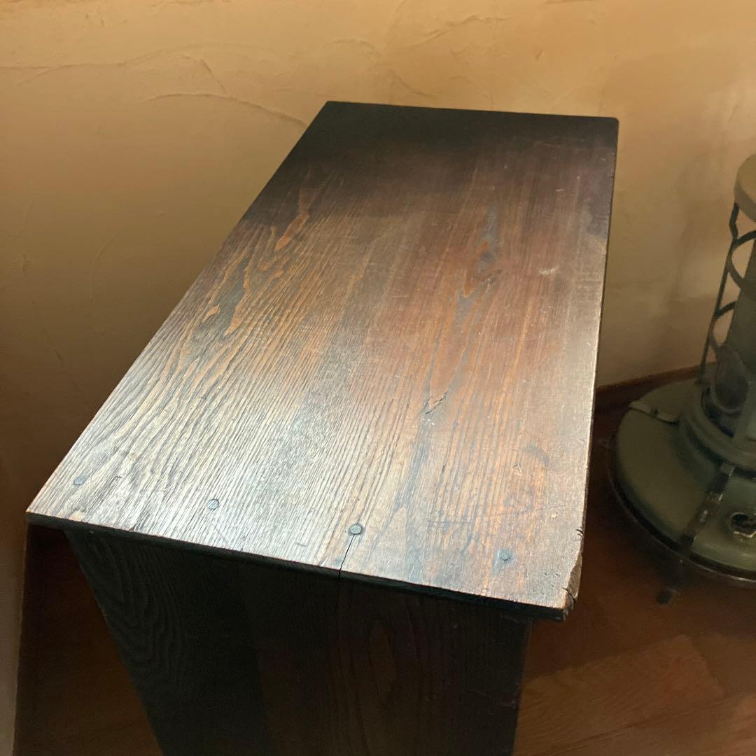 アンティーク　レトロな食器棚