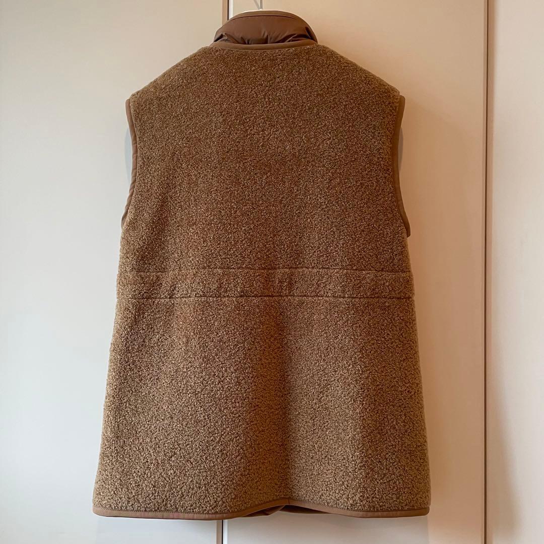 新品正規店購入モンクレール　BOSTベスト　テディ　¥281,600 ダウン