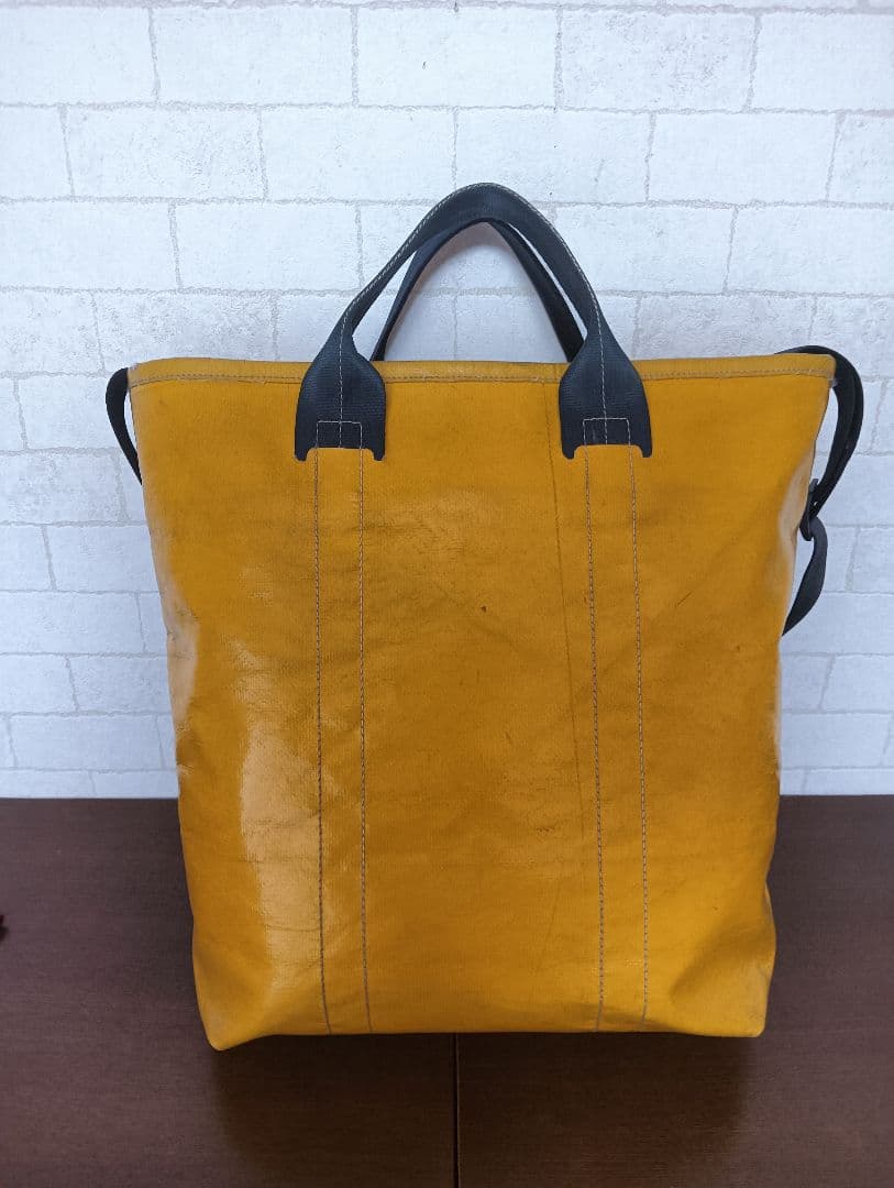美品! レアカラー！FREITAGフライターグF74 旧BOBトートバッグ黄×黒
