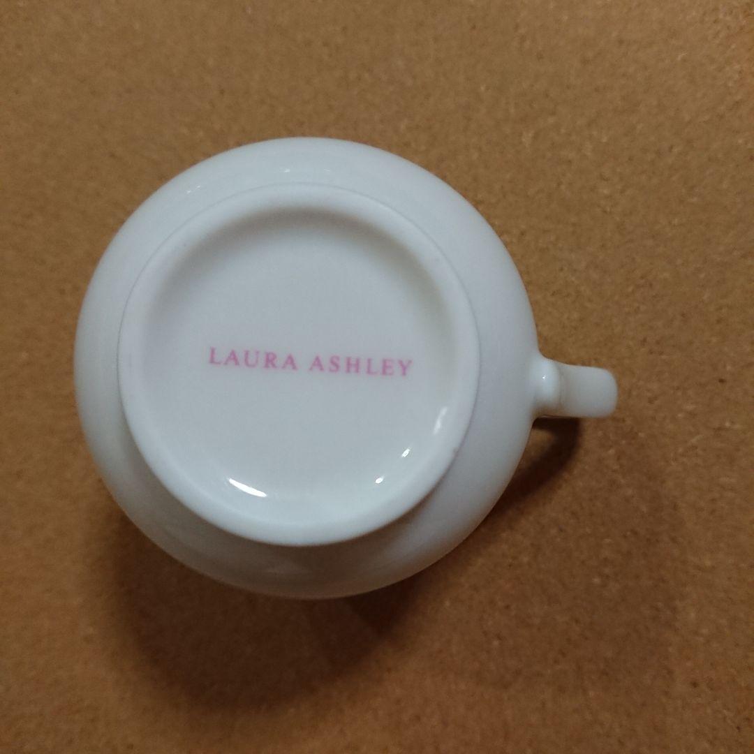 クチュールローズ アフタヌーンティーセット ローラアシュレイ ケーキスタンドほか