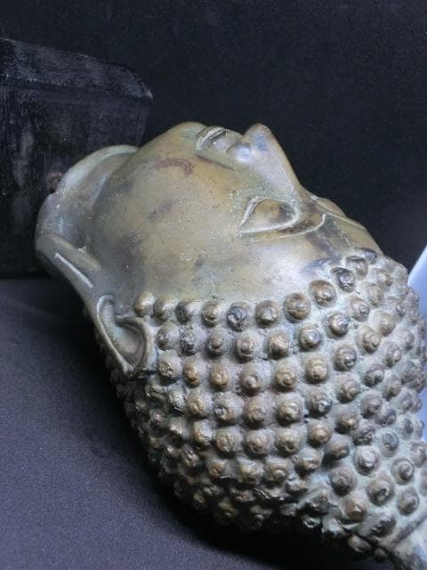 ブッダ　仏陀　仏頭　仏像　タイ　アンティーク　置物