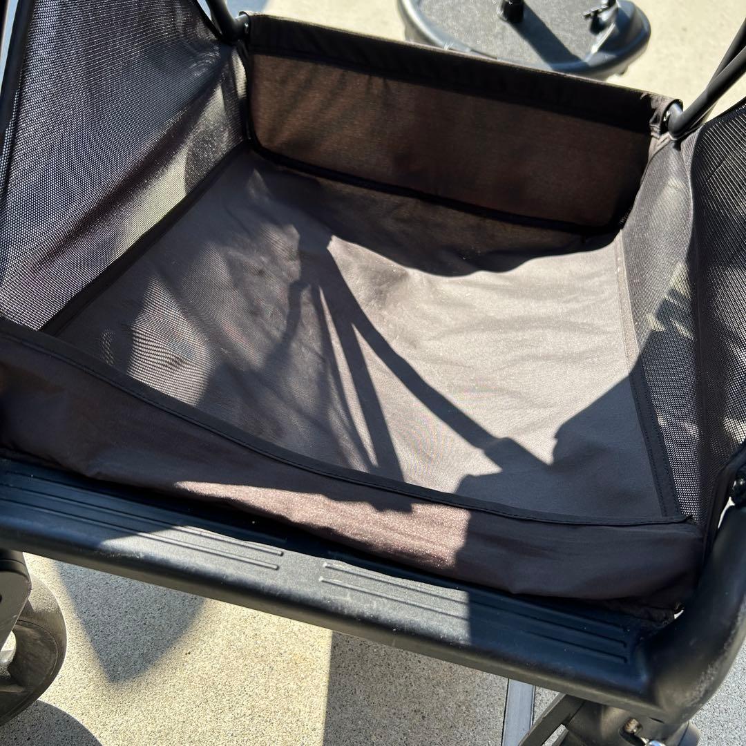 値下げ Aprica アップリカ LUCE ルーチェ 黒 ブラック 2022年