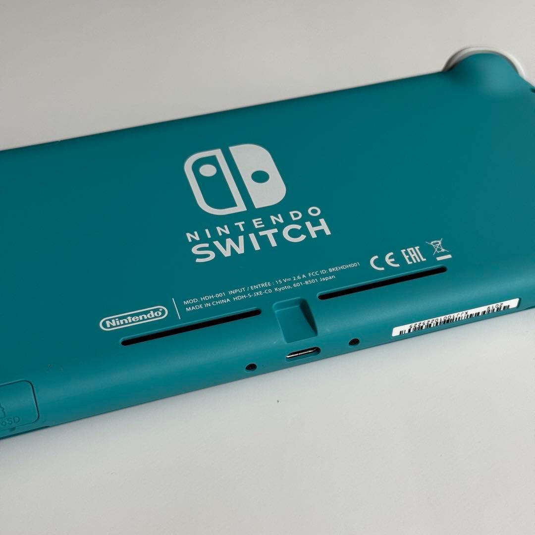 Nintendo Switch light ターコイズブルー　スイッチライト