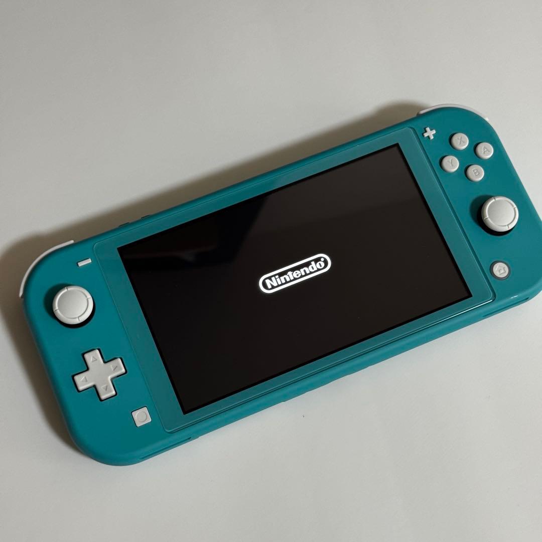 Nintendo Switch light ターコイズブルー　スイッチライト