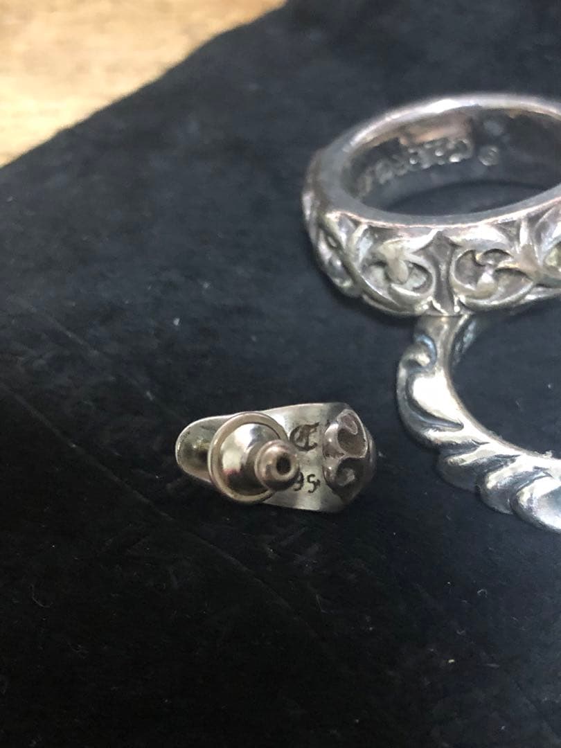 クロムハーツ カーブティアドロップ　ピアス