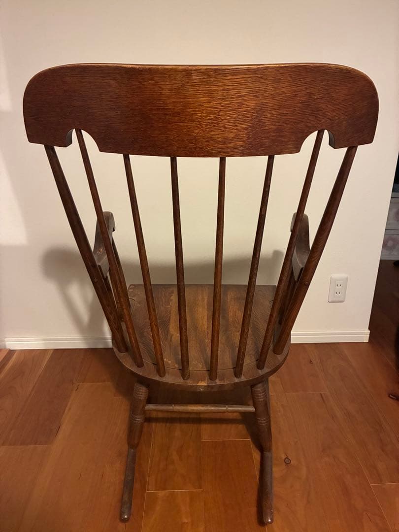 ヒ*デ様 木製 ロッキングチェア　中古