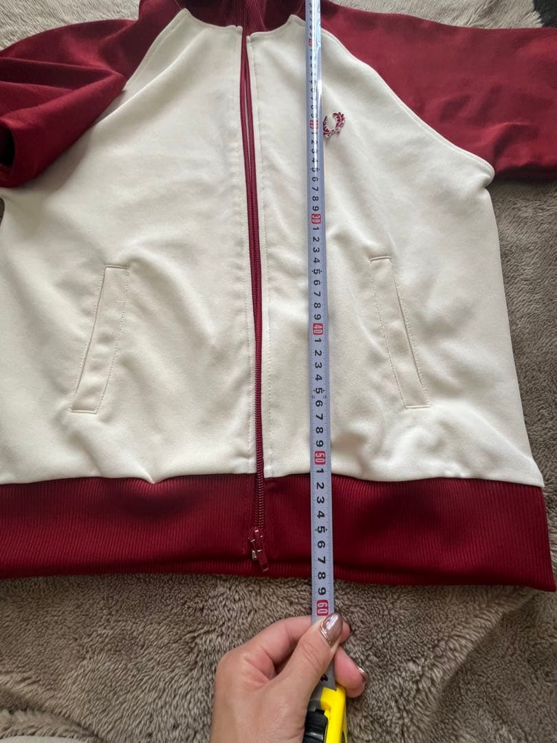 【最終値下】美品✨FRED PERRY トラックジャケット✨希少カラー