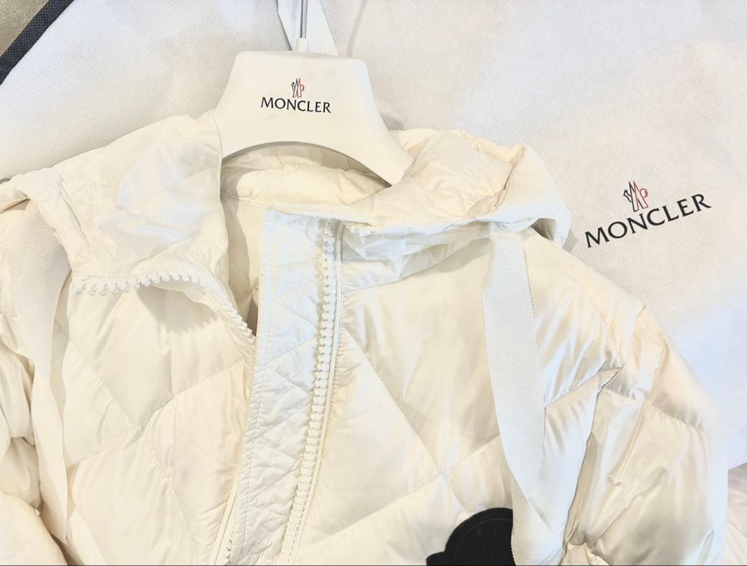 MONCLER モンクレール ロングダウンジャケット 白