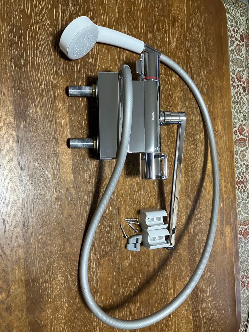 TOTO製　TMGG46E シャワーヘッド