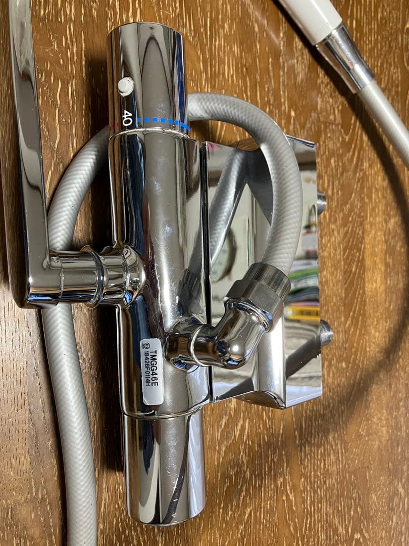 TOTO製　TMGG46E シャワーヘッド