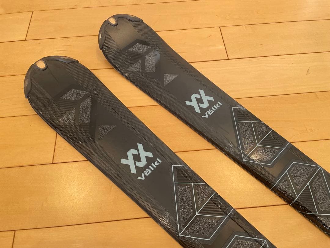 Volkl フォルクル 初心者向けスキー板 144cm FLAIR 72