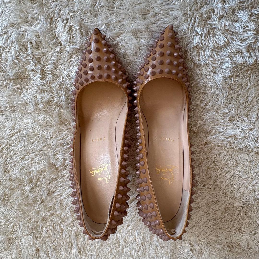 クリスチャンルブタン スパイク スタッズ パンプス 39.5 キャメル エナメル