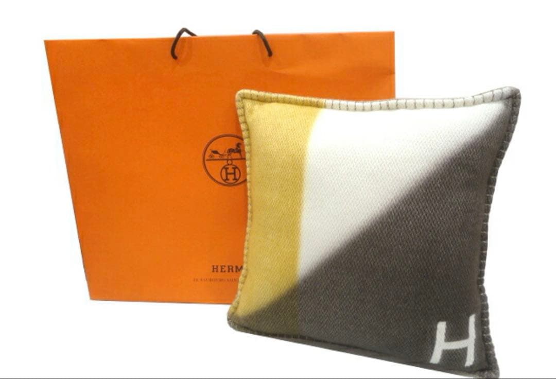 【美品】HERMES エルメス H ピタゴラス カシミア100％