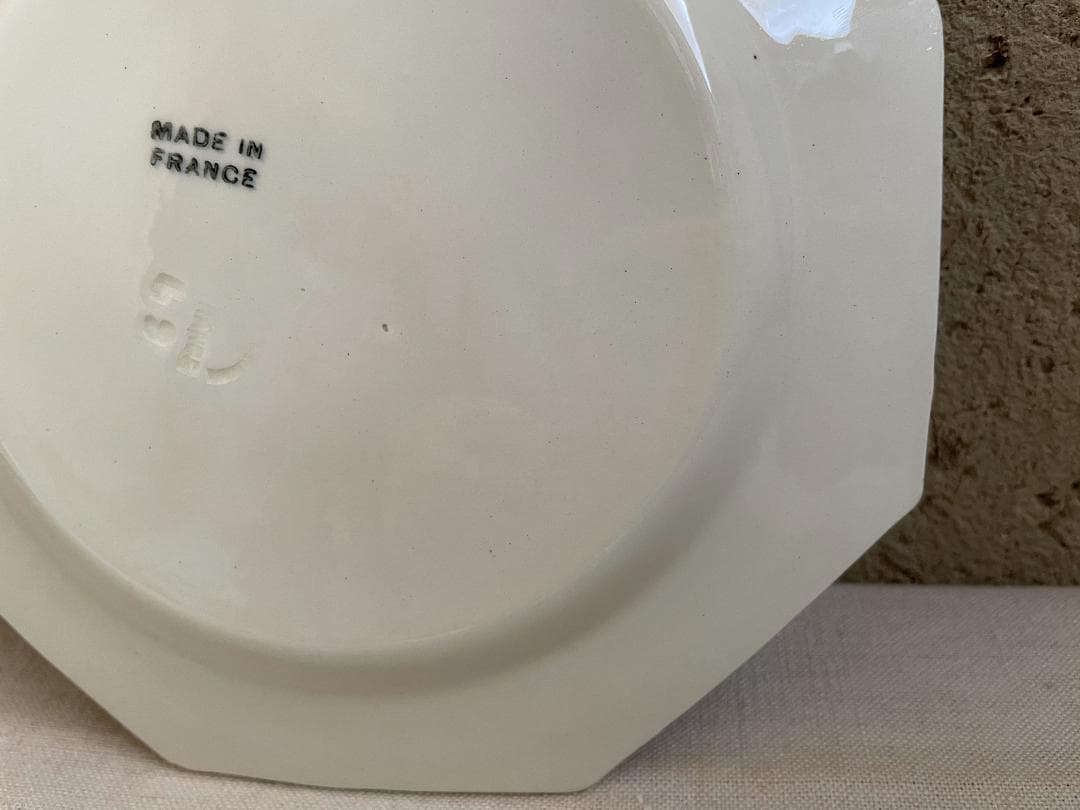 クレイユ モントロー 　オクトゴナル プレート18cm N-927